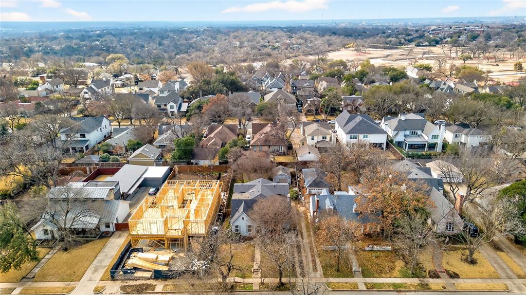 GASTONWOOD - Residential