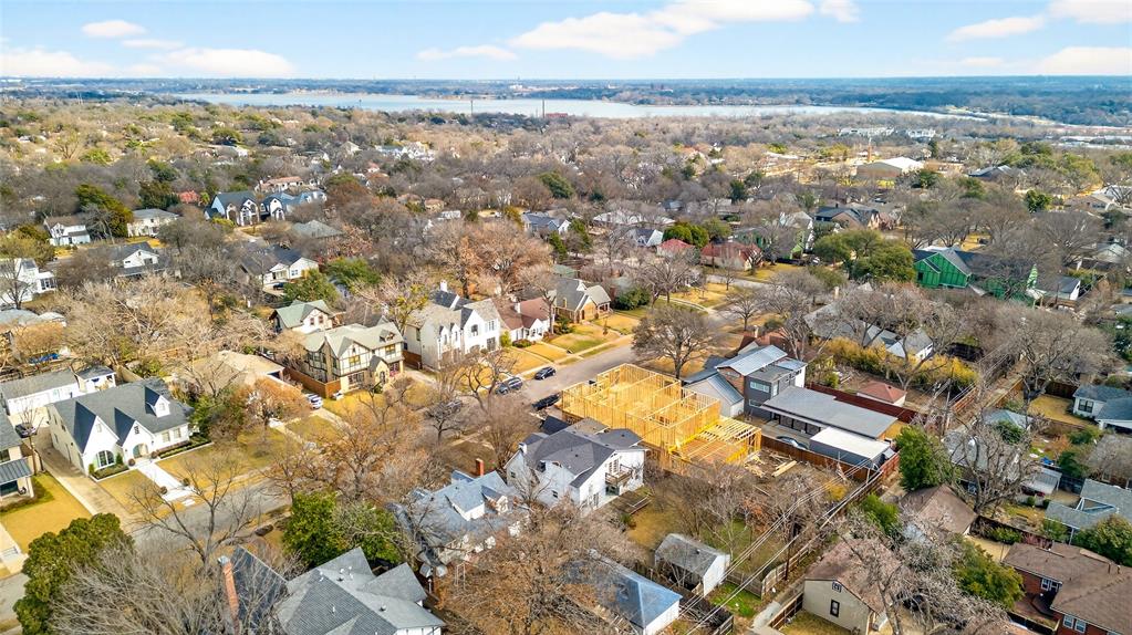 GASTONWOOD - Residential