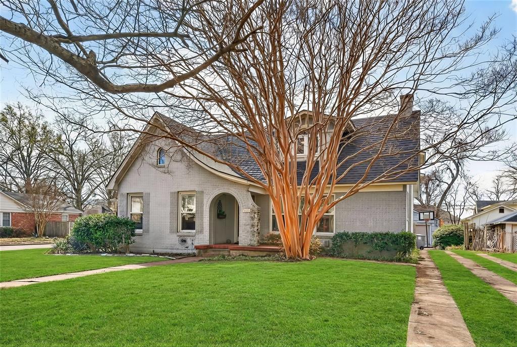 GASTONWOOD - Residential