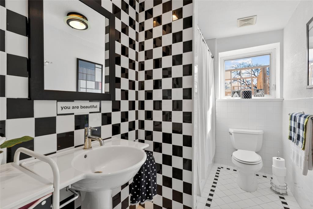 GASTONWOOD - Residential