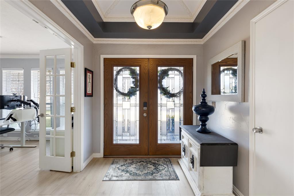 6818 Southpoint Drive