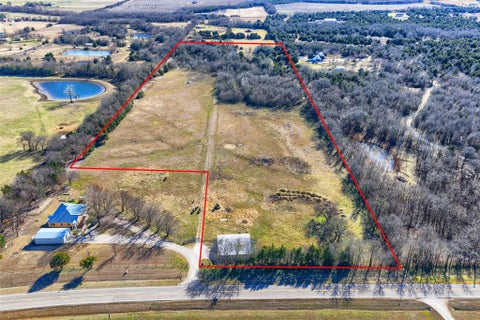 Photo of 1847 FM 2194, Greenville, TX 75401 (MLS # 21160877)