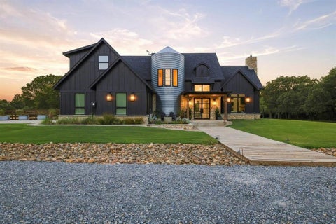 Photo of 1589 County Road 4720, Wolfe City, TX 75496 (MLS # 21382966)