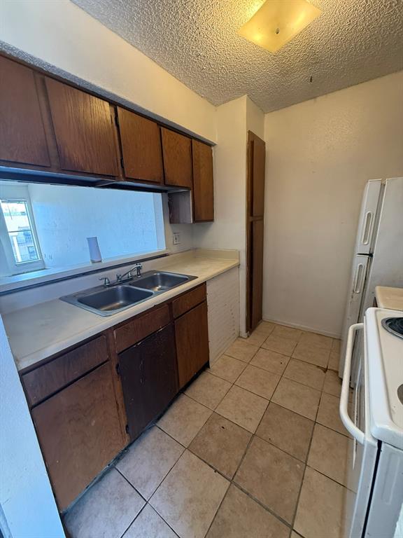 Tealwood On The Creek Condo - Residential