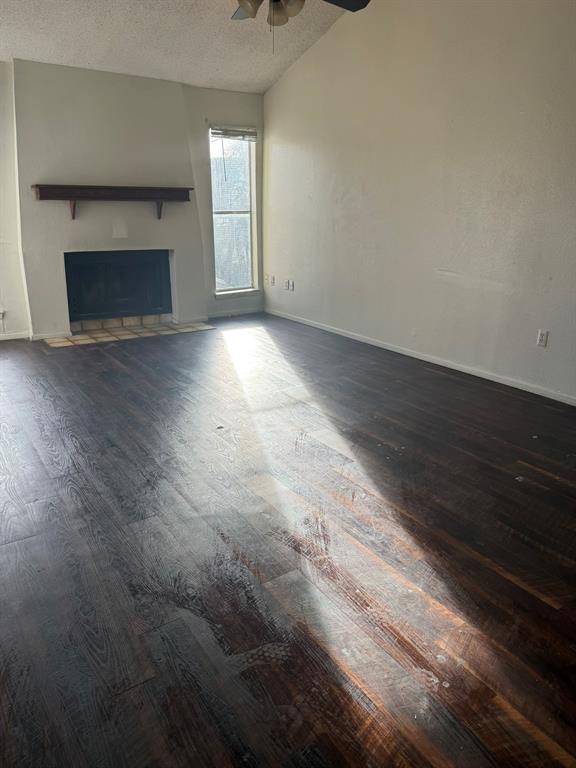 Tealwood On The Creek Condo - Residential