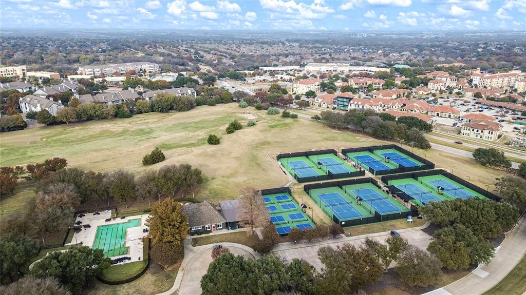 Fieldstone Place - Residential