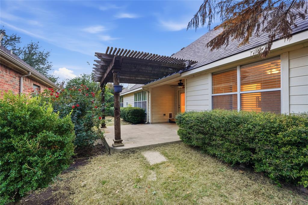 Fieldstone Place - Residential