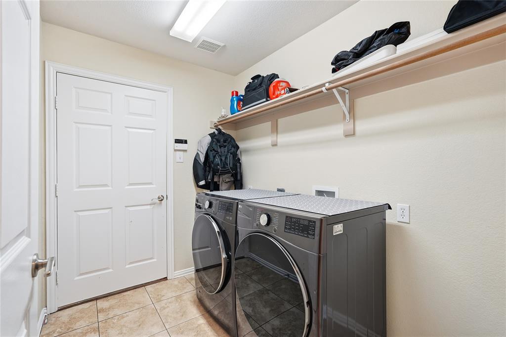 Fieldstone Place - Residential