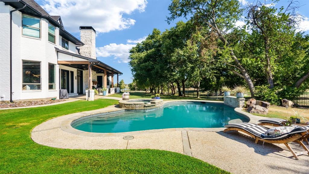 Preston 455 - Residential