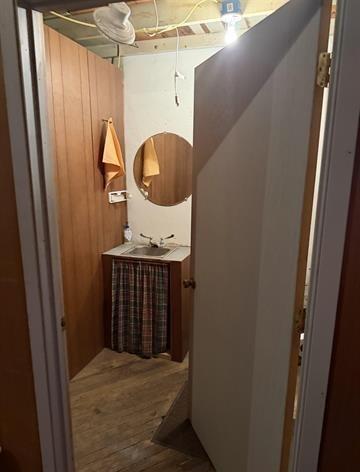 City of Grand Saline - Commercial Sale