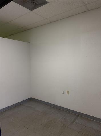 City of Grand Saline - Commercial Sale