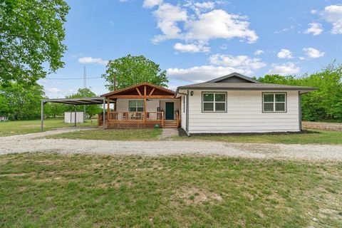 360 County Road 4358 Decatur TX 76234