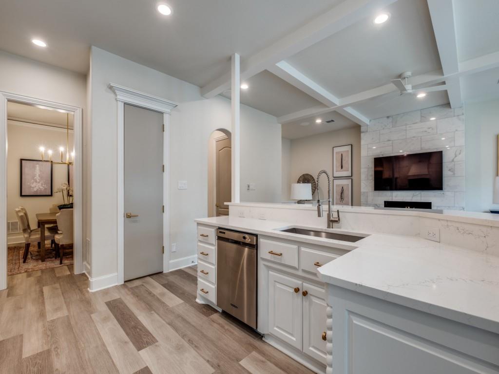 Westway Condo 4412-4414 - Residential