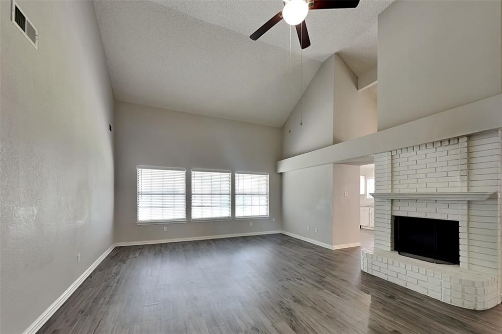 Photo of 1012 Silent Drive, Arlington, TX 76017 (MLS # 21251925)