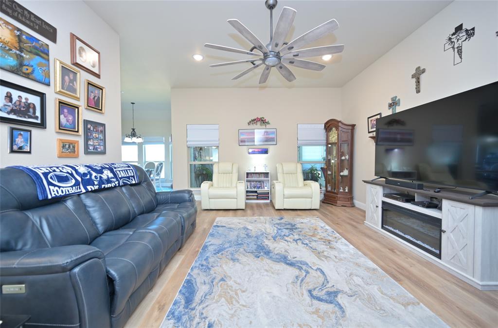 Runaway Bay - Residential