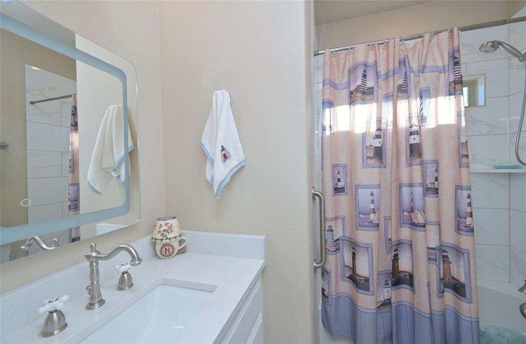 Runaway Bay - Residential