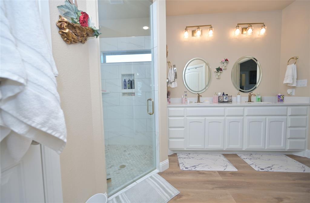 Runaway Bay - Residential