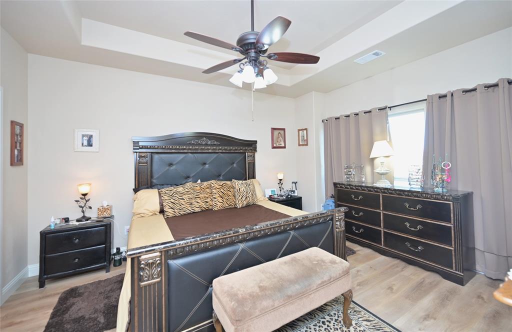 Runaway Bay - Residential