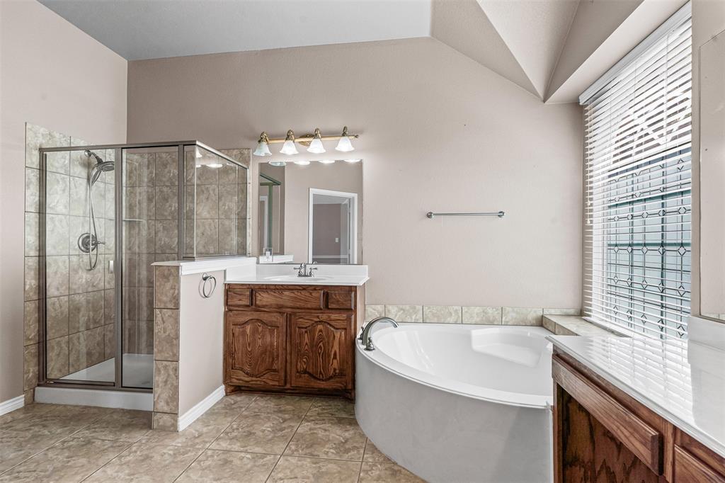 Midlothian, Texas 76065, United States, 4 Bedrooms Bedrooms, ,3 BathroomsBathrooms,Residential,Active,168167