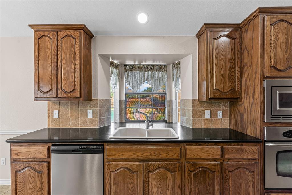 Midlothian, Texas 76065, United States, 4 Bedrooms Bedrooms, ,3 BathroomsBathrooms,Residential,Active,168167