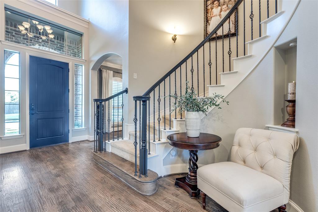 2758 Sharlis Drive