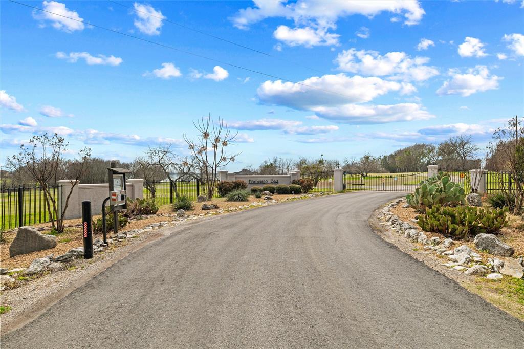 Francisco Bay I - Land