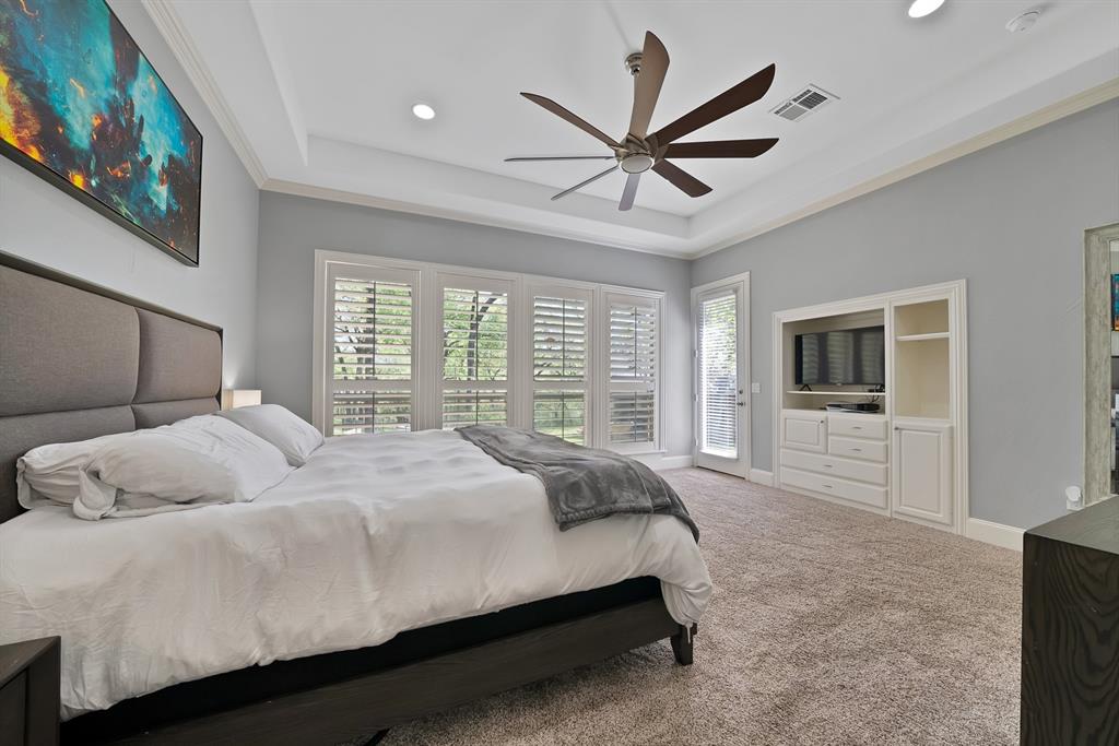 Emerald Sound At Lake Lewisvil - Residential