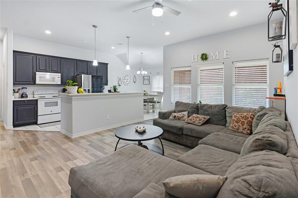 Merrifield Manor Bl F-5953 - Residential