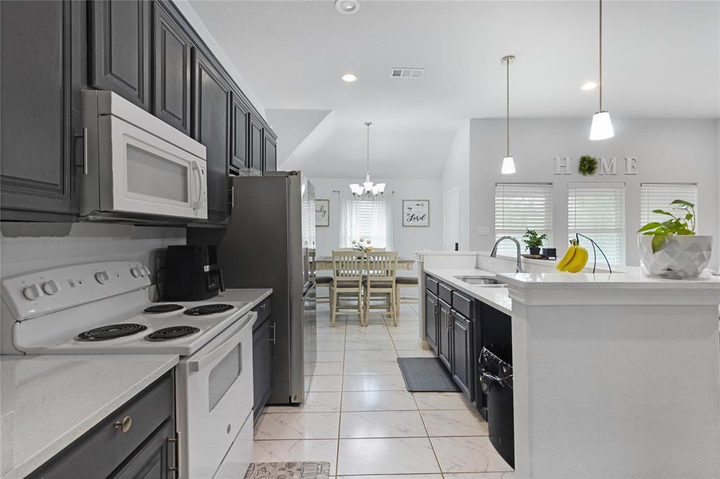 Merrifield Manor Bl F-5953 - Residential