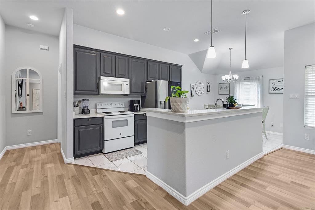 Merrifield Manor Bl F-5953 - Residential