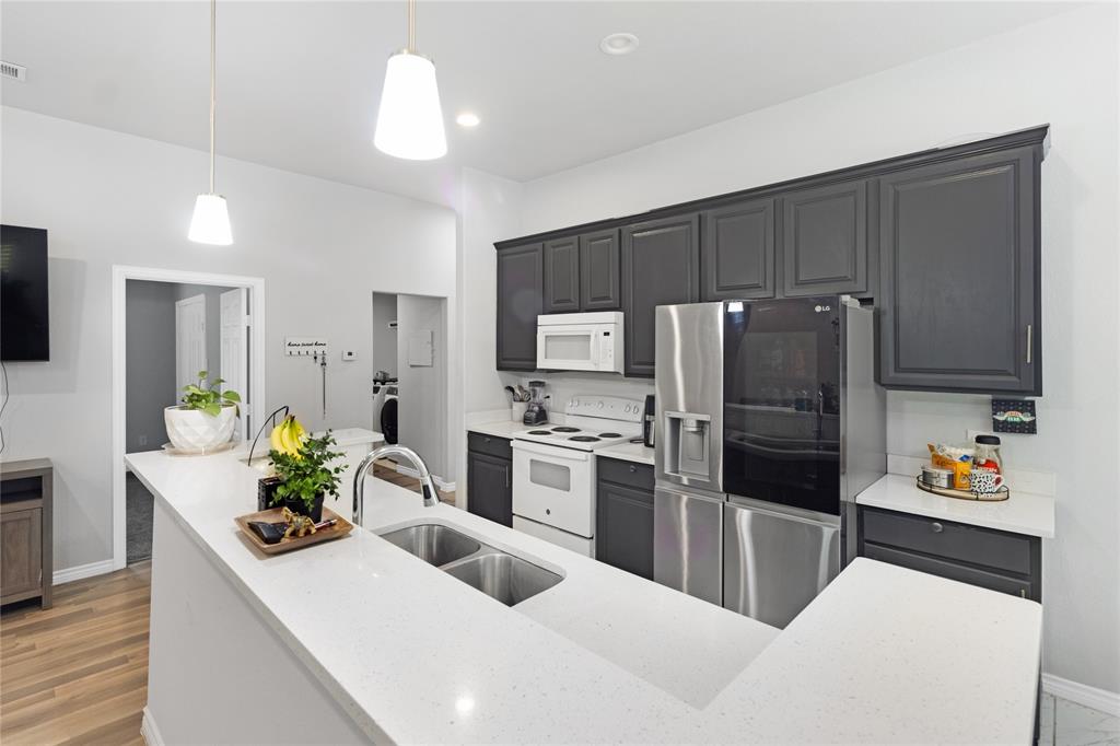 Merrifield Manor Bl F-5953 - Residential