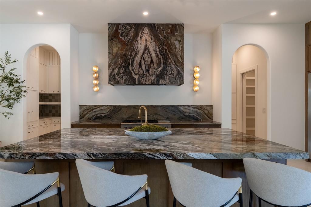 Netherlands Estates - Residential