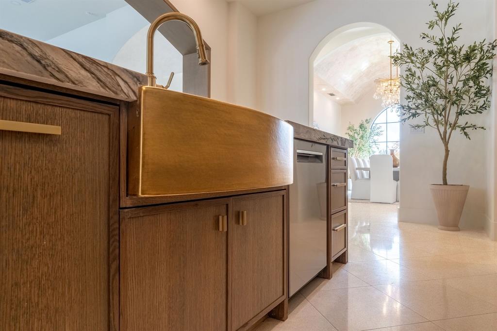 Netherlands Estates - Residential