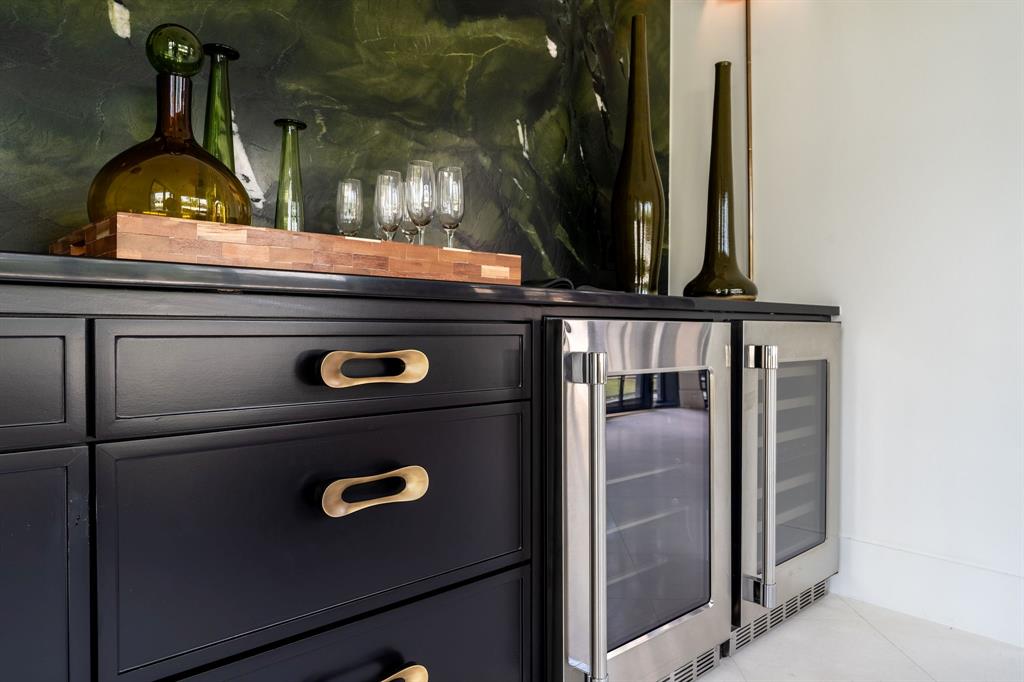 Netherlands Estates - Residential