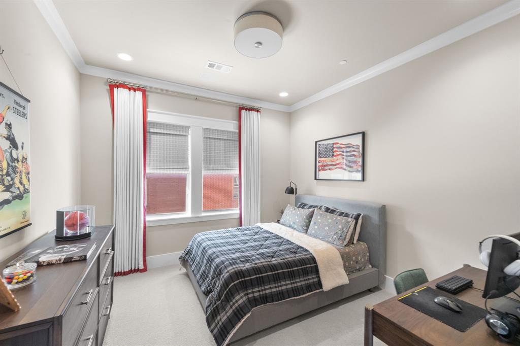 Brownstones Ph C - Residential