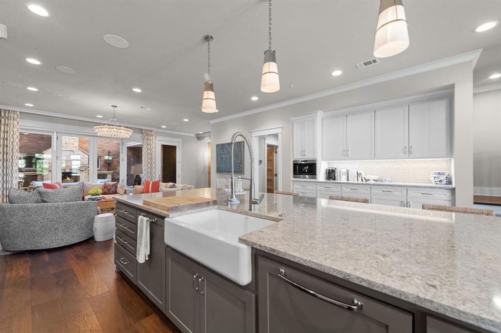 Brownstones Ph C - Residential