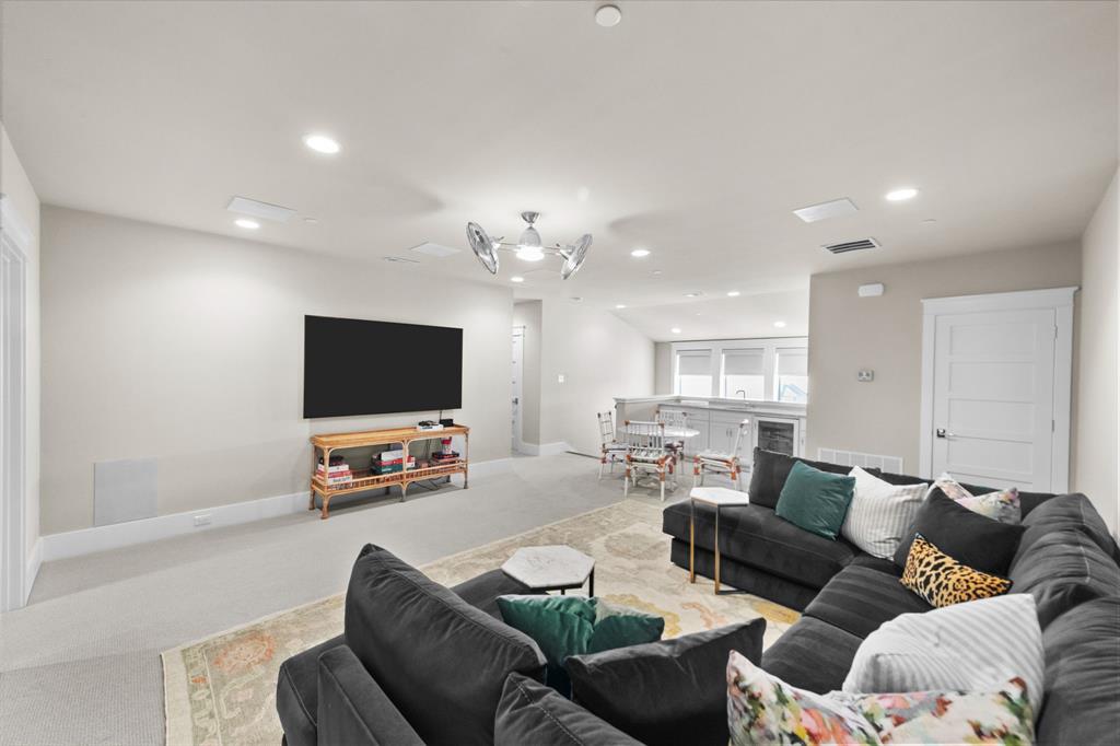 Brownstones Ph C - Residential