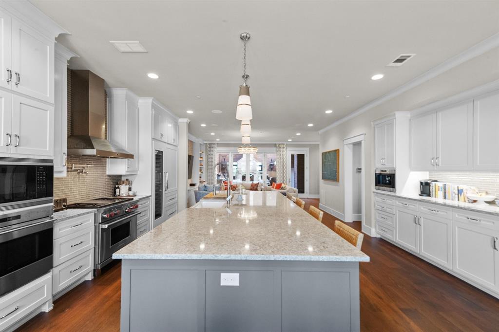 Brownstones Ph C - Residential