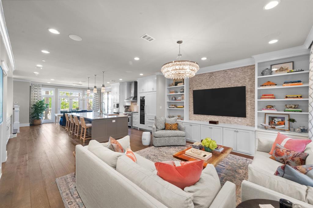 Brownstones Ph C - Residential