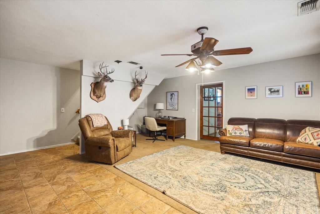 614 Overhill Road