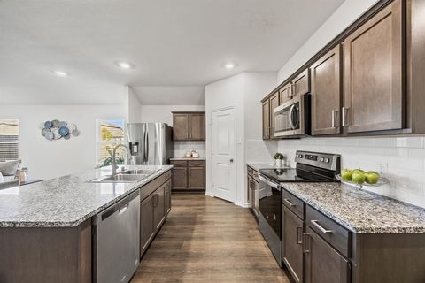 Tiny photo for 6101 Ballenger Road, Celina, TX 76227 (MLS # 21109065)