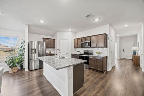 Tiny photo for 6101 Ballenger Road, Celina, TX 76227 (MLS # 21109065)