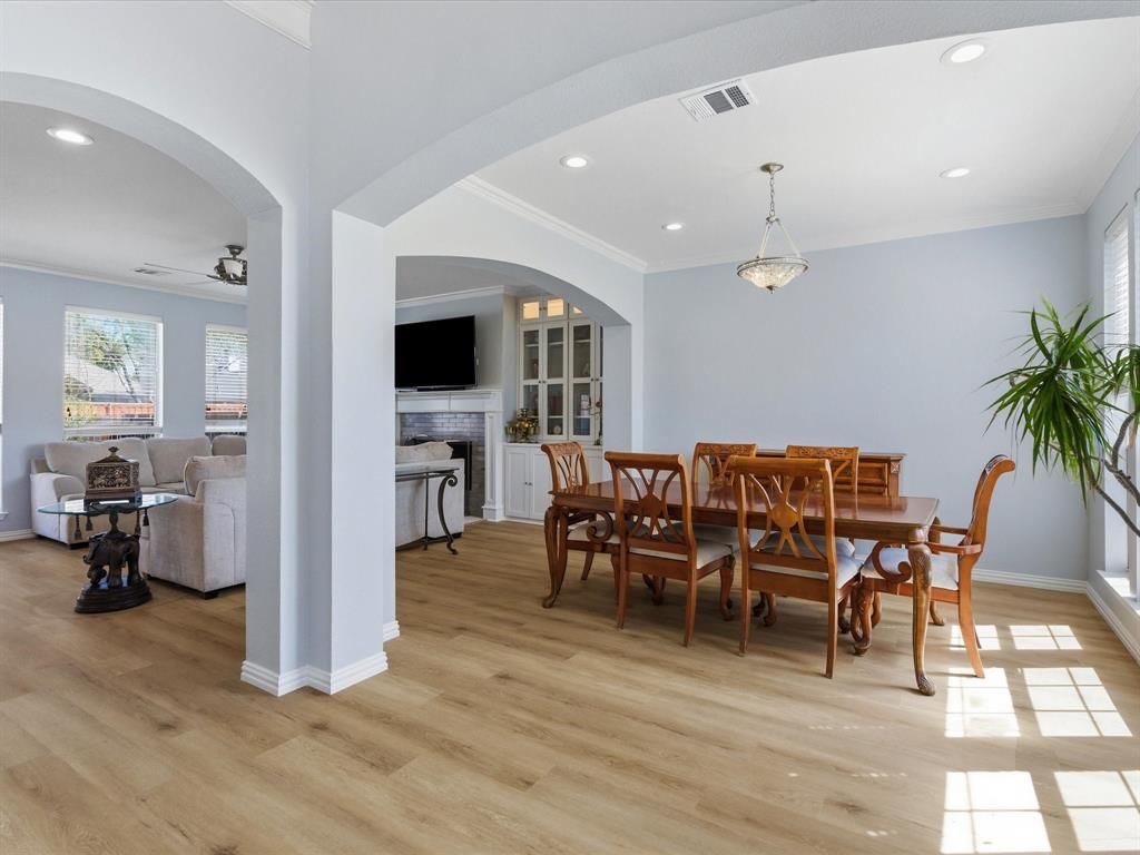 Photo of 9916 Max Lane, Frisco, TX 75035 (MLS # 21215122)