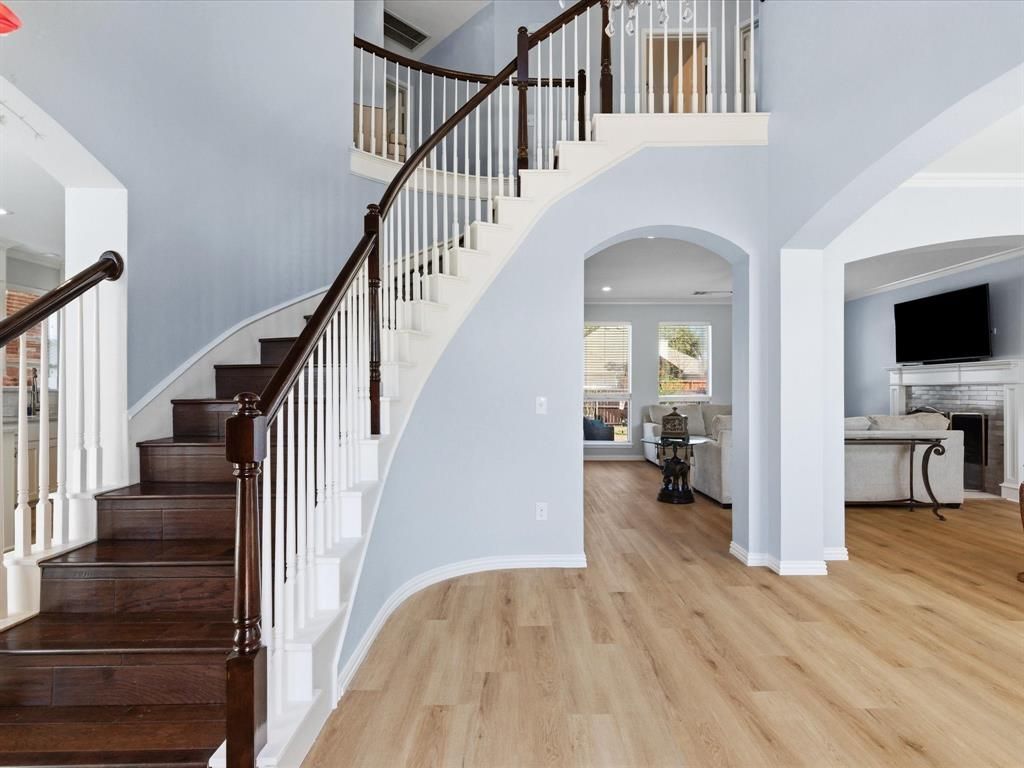 Photo of 9916 Max Lane, Frisco, TX 75035 (MLS # 21215122)