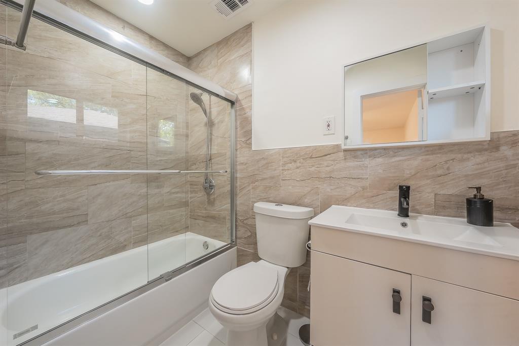 Walnut Hills 3rd Inst - Residential