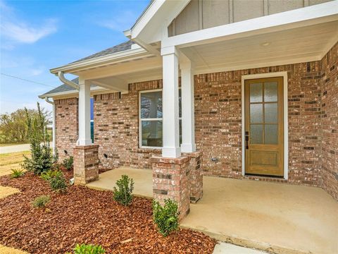 A home in Leonard