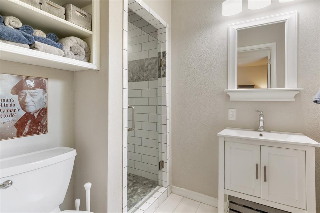 Claremont 05 Inst - Residential Lease