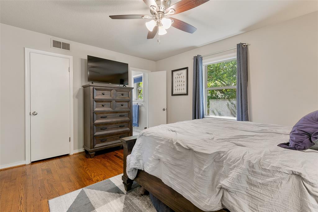 Claremont 05 Inst - Residential Lease