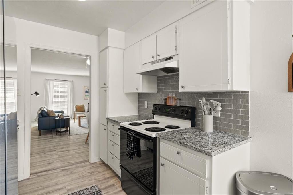 Ridglea Estate Condo - Residential Lease