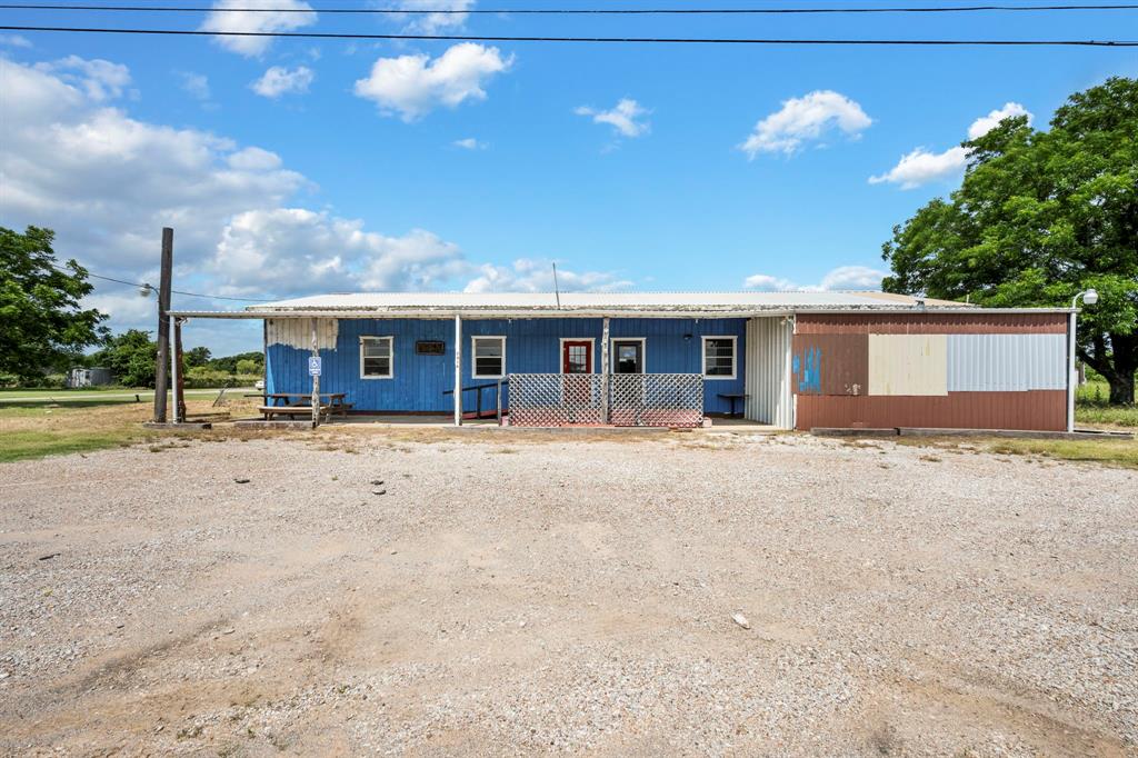 3416 S 281 Highway